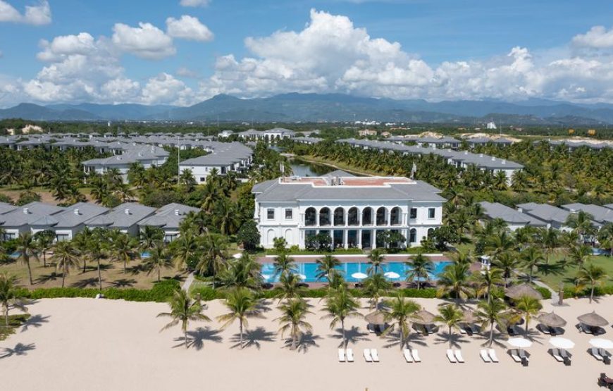 Melia Vinpearl Cam Ranh Beach Resort