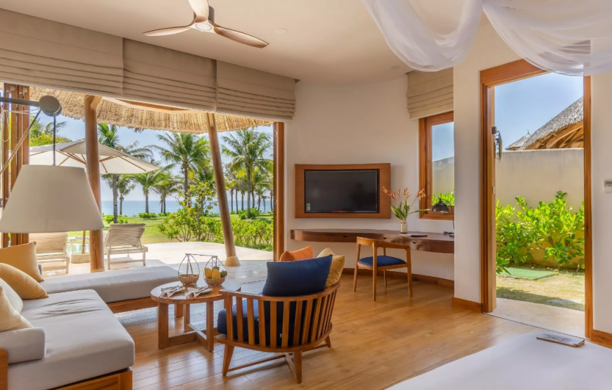 Beach front One-bedroom Pool Villa